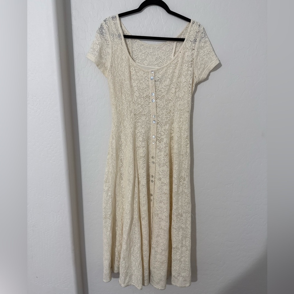 Vintage Women's Cream Lace Button-Front Dress